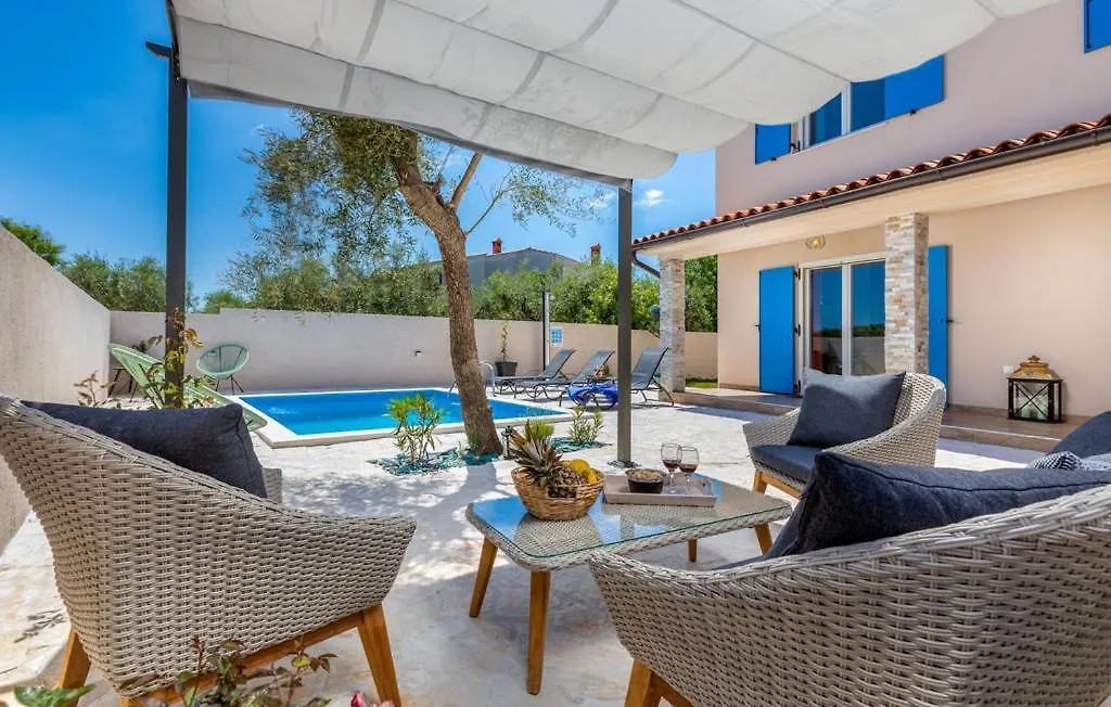 Blue Sapphire Boutique Villa