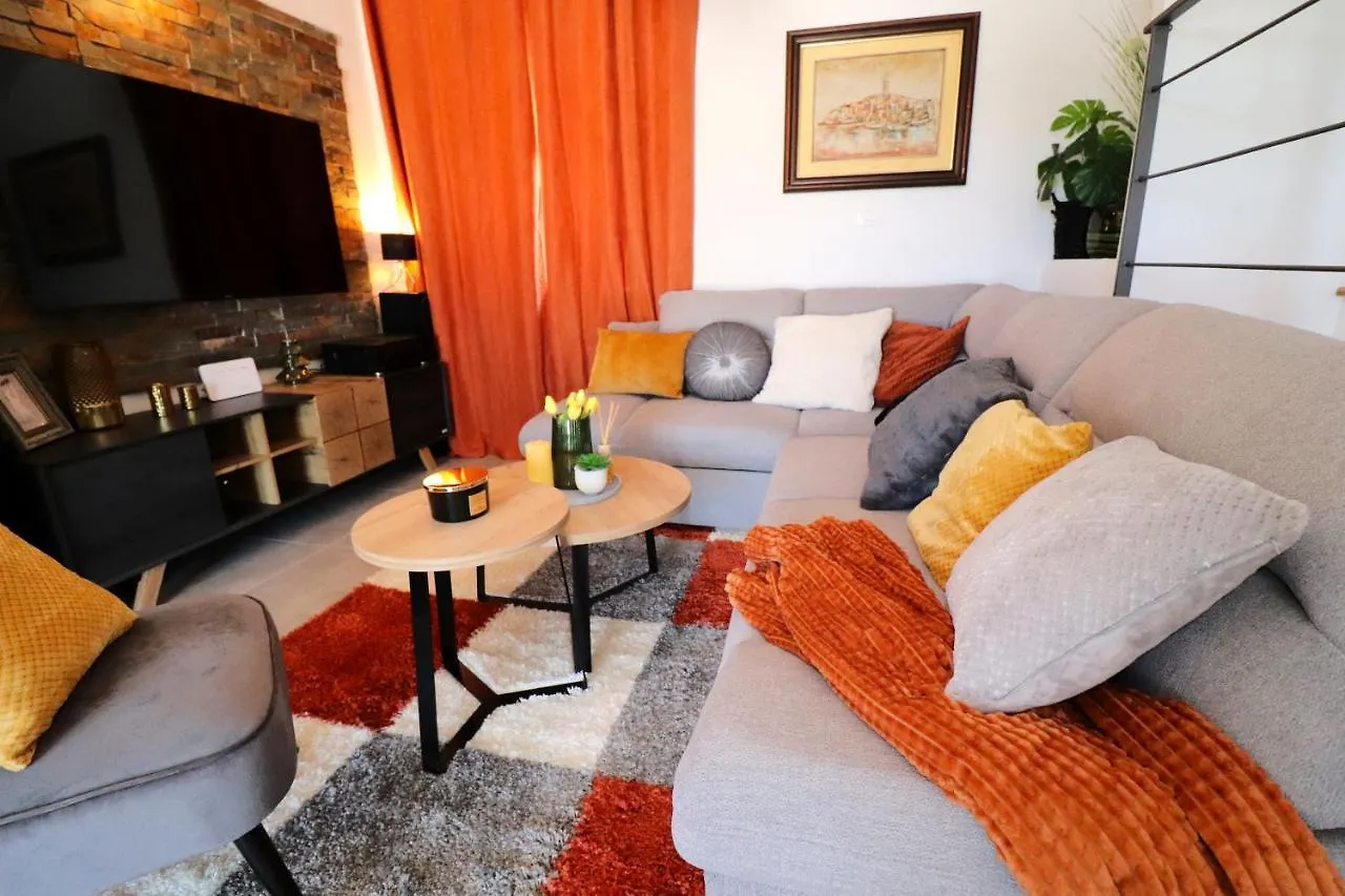 Blue Sapphire Boutique Villa  Ližnjan