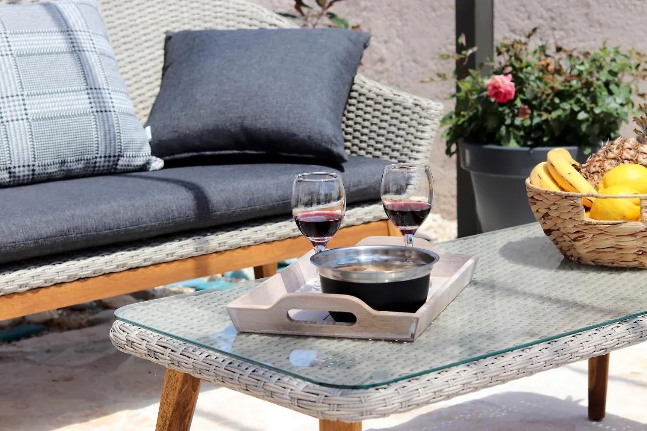 Blue Sapphire Boutique Villa